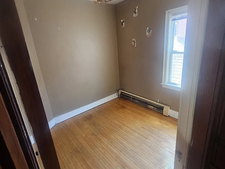 1015 Ludington St #2 — Photo 3