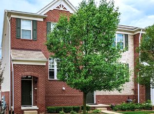 27999 Middleton Dr #40, Novi, MI 48377