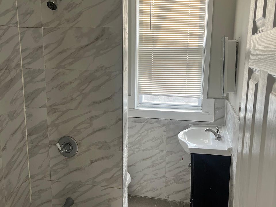 1st image of 75 Clarke Ave