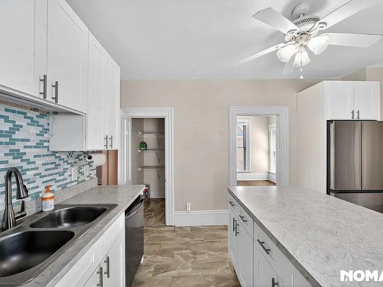 1855 W 58th St #1 — Photo 7