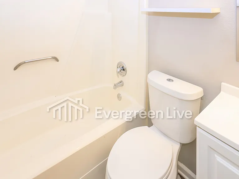 5930 Cliff Valley Dr — Photo 9