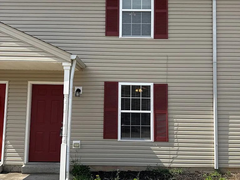 244 Executive Ave #HOA — Photo 1
