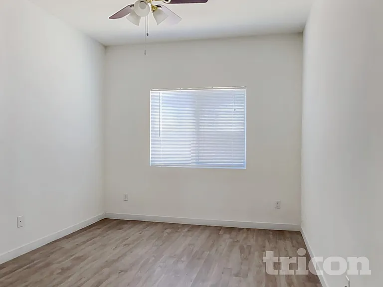 2069 Holguin St — Photo 12