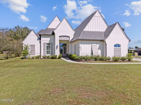 136 Robicheaux Rd, Broussard, LA 70518