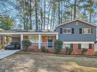 3238 Amhurst Dr NW, Atlanta, GA 30318