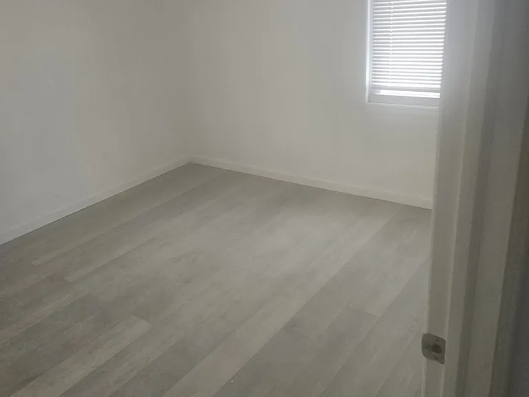 90-18 Park Ln S #1 — Photo 5