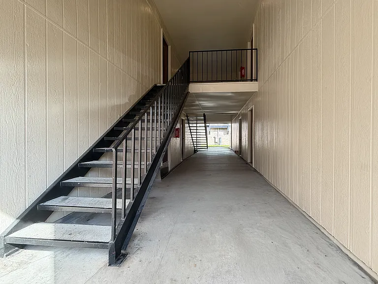 Acadia Park Apartments — Photo 26