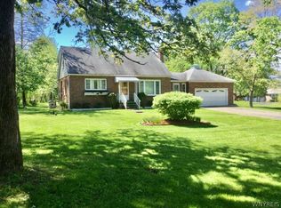 3778 Bowen Rd, Lancaster, NY 14086