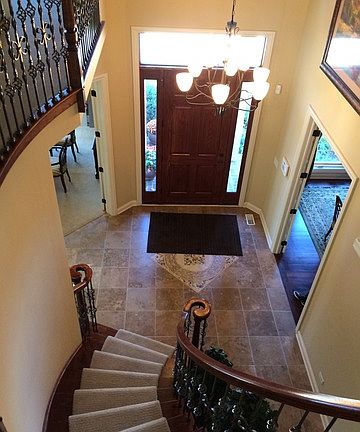 3rd image of 1017 White Pine Ln