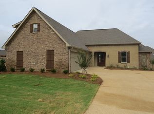 225 Hidden Hills Pkwy, Brandon, MS 39047