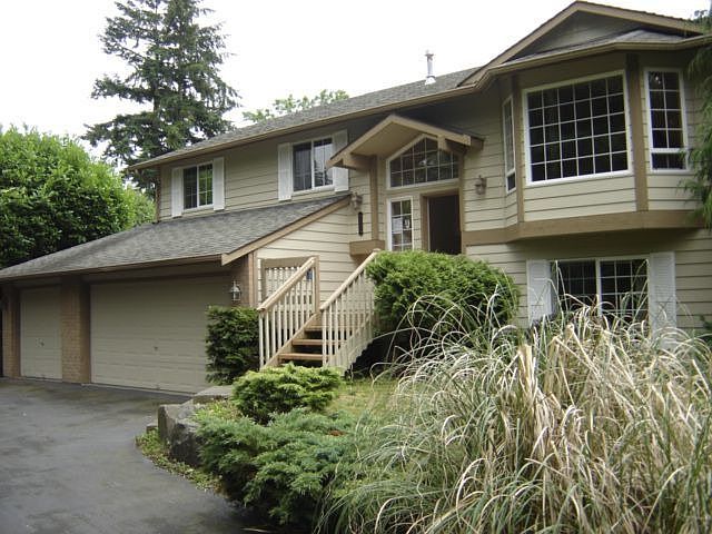 1st image of 6324 176th St SW