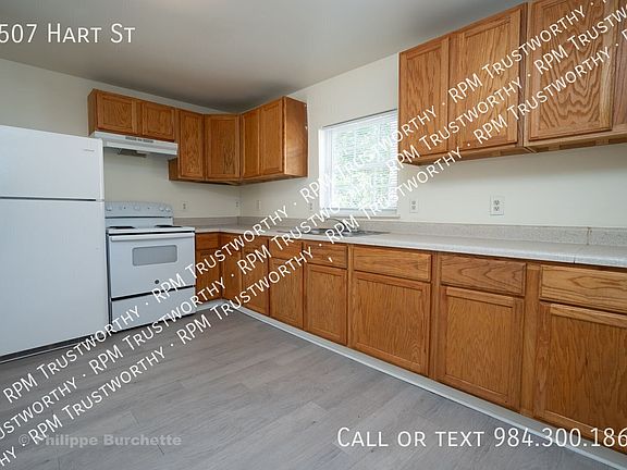 3rd image of 2507 Hart St