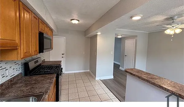 6608 Kindred St — Photo 13