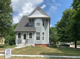 605 10th St, Nevada, IA 50201