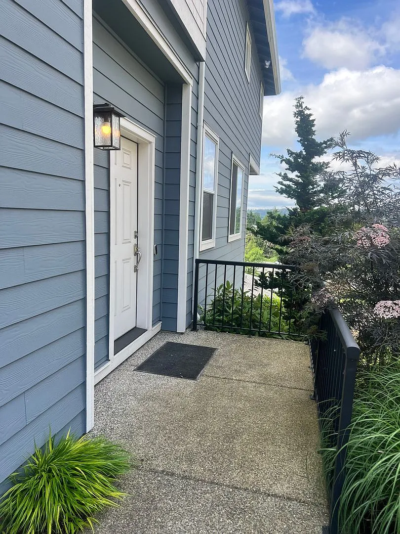 Beautiful Sunridge Townhome in Kent. — Photo 4