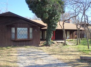 210 Honey Bee Rd, Fort Cobb, OK 73038
