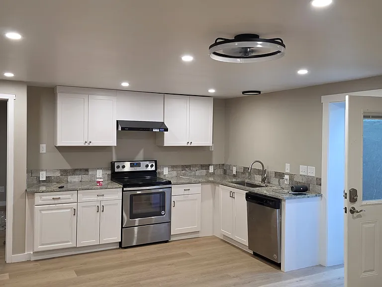 5672 Ketch Ln — Photo 1