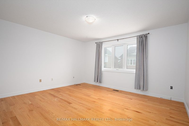 Toronto House for rent - 4 Bedrooms — photo 17