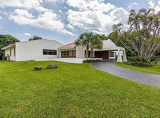 7835 SW 85th Ct, Miami, FL 33143