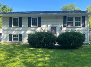 1315 Kensington Dr, Ann Arbor, MI
