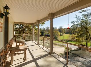 1510 Chestnut Gap Rd, Hendersonville, NC 28792