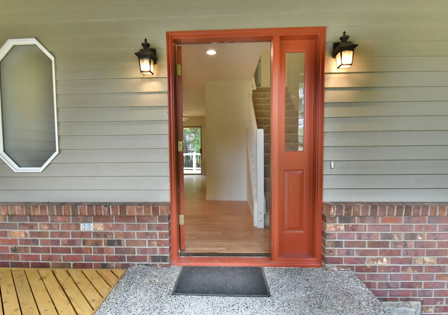 4Bd/2.5Ba Kirkland Home — Photo 2