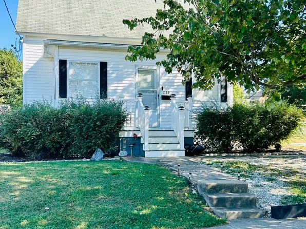 722 N Monroe St, Pittsfield, IL 62363