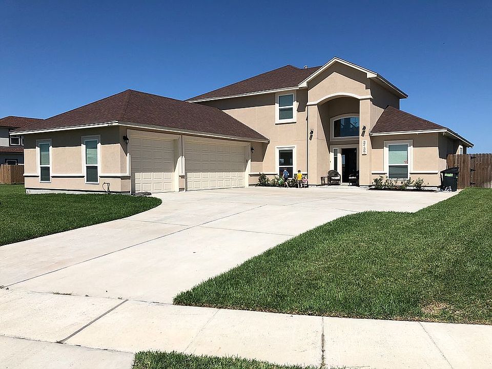 1st image of 2130 Shoreline Vista Dr