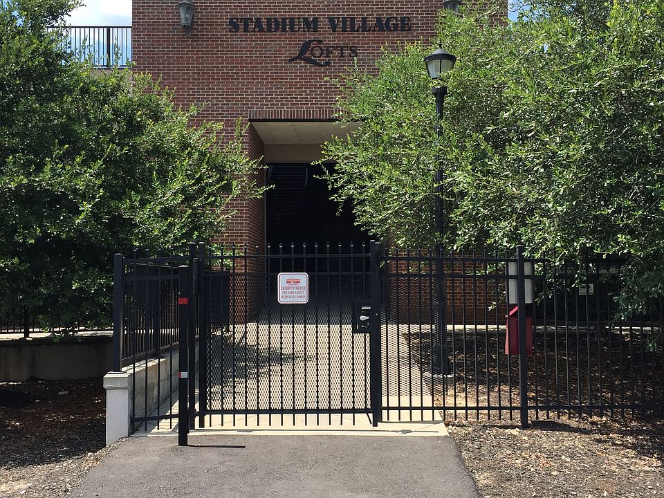 Stadium Village Lofts 