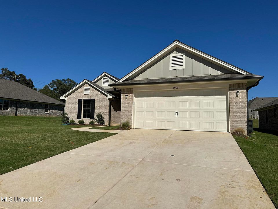 1st image of 5956 Uselton Dr