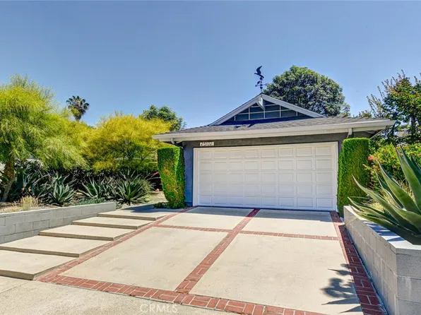 25172 Ericson Way, Laguna Hills, CA 92653