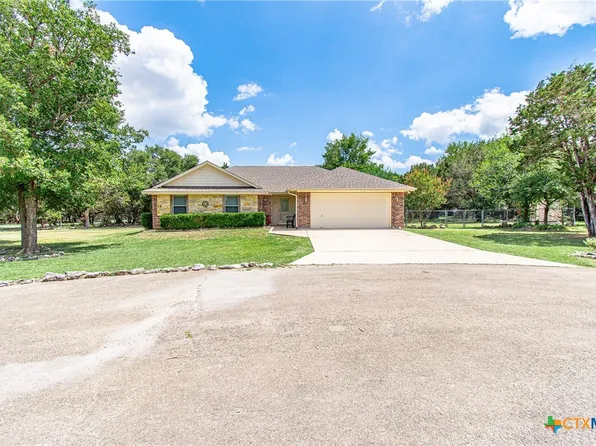 1 Ash Ct, Morgans Pt Resort, TX 76513