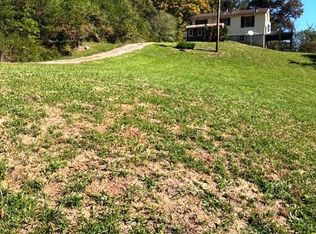 470 Gerald Carr Br, Flatgap, KY 41219