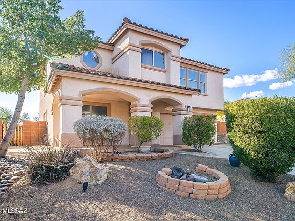 2nd image of 10217 N Nine Iron Dr