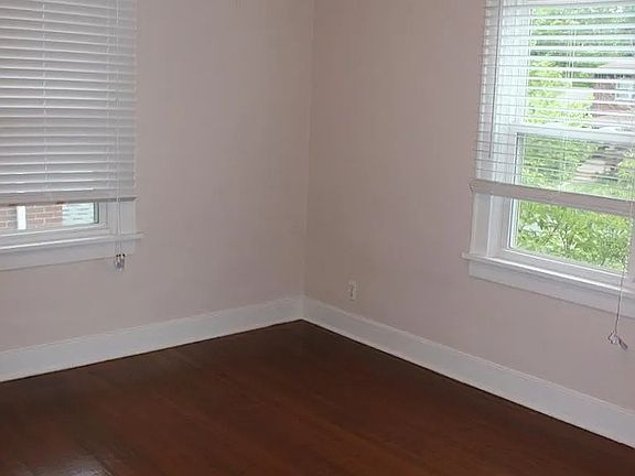 3rd image of 5039 N College Ave #5039