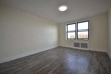 Rented by Silverstein Collection LLC 