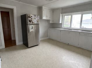 123-125 Thimble Island Rd, Branford, CT 06405