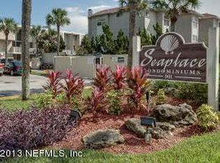 901 Ocean Blvd APT 3, Atlantic Beach, FL 32233