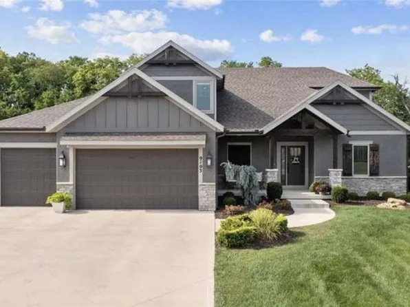 9103 SW 12th St, Blue Springs, MO 64064