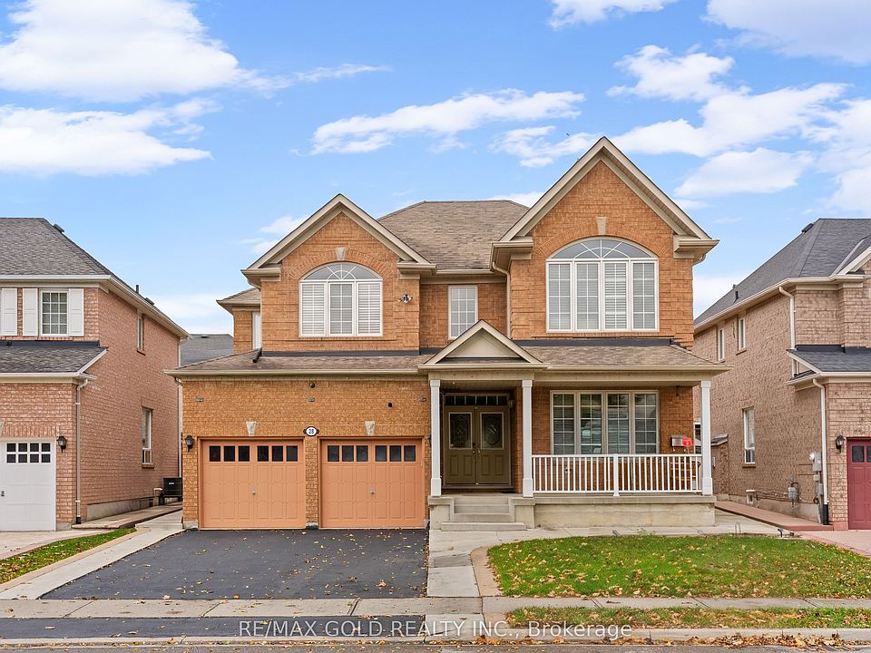 1st image of 28 Latania Blvd