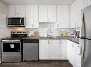 102 Union Blvd #402, Kitchener, ON N2M2R9