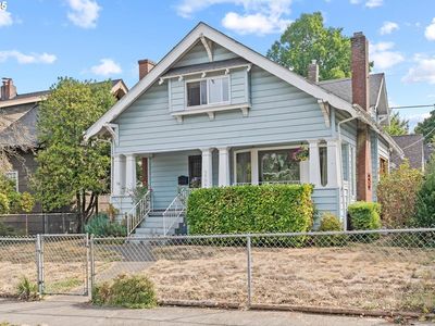 5906 NE Cleveland Ave, Portland, OR, 97211