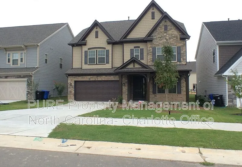 107 Torridge Ave