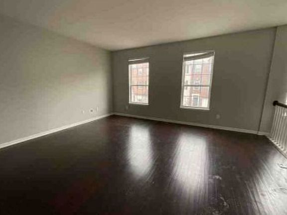 5th image of 9461 Tanhurst Dr
