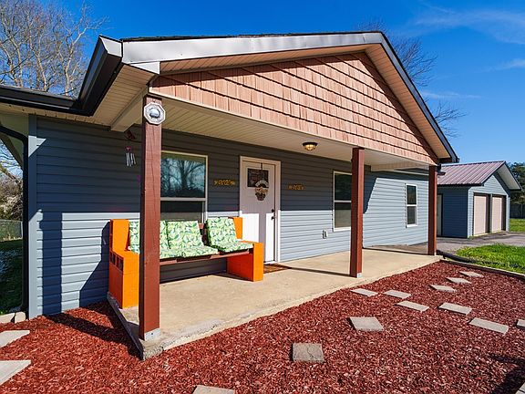 2nd image of 1670 White Rd