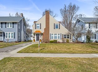 744 Crescent Rd, Jackson, MI 49203