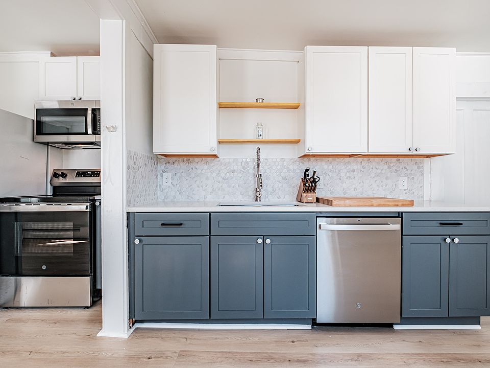 Brand new appliances countertops and cabinets