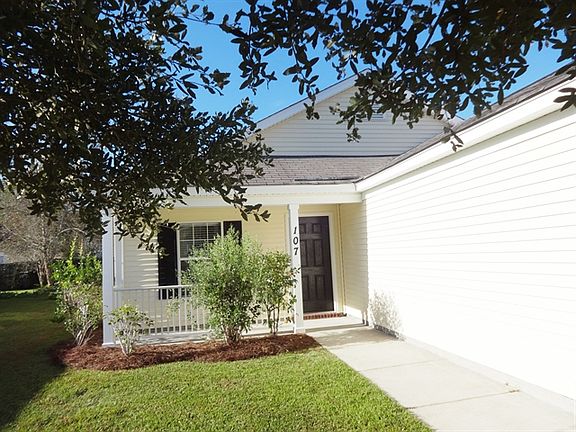 2nd image of 107 Blue Jasmine Ln