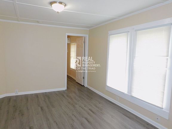 3rd image of 715-A Sevier St
