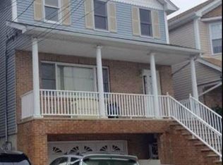 172 W 54th St FL 2, Bayonne, NJ 07002